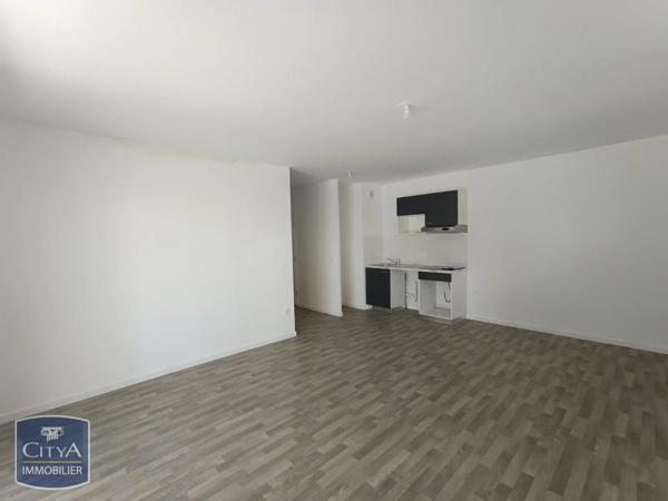 Appartement à louer 3 pièces 64.93m² Amiens (80000)