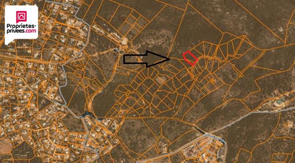 Terrain non constructible de 2500 m2 en zone Naturelle