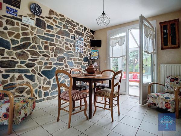 Achat maison Chemillé-en-Anjou - 11 pièce(s) - 250 m² - 399 000 €