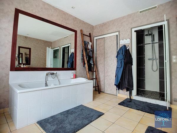 Achat maison Chemillé-en-Anjou - 11 pièce(s) - 250 m² - 399 000 €