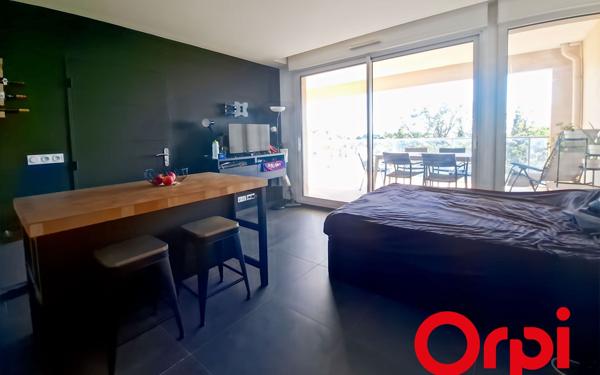 Appartement à vendre    1 pièce • 27,66 m2 Aix-en-Provence
