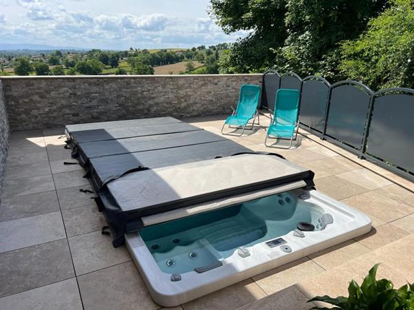 Maison rénovée à Chauffailles