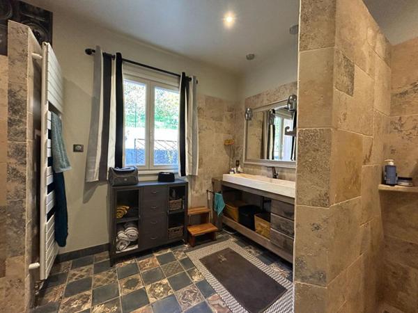 Maison rénovée à Chauffailles