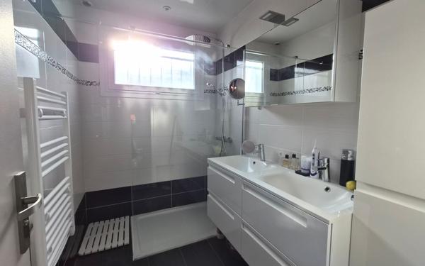 Maison à vendre    3 pièces • 77,79 m2 Arpajon