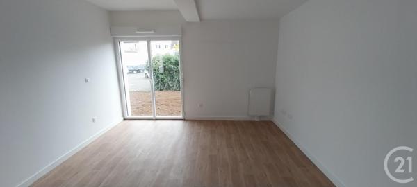 Appartement F4 à vendre  4 pièces - 72,40 m2 EPERNON - 28