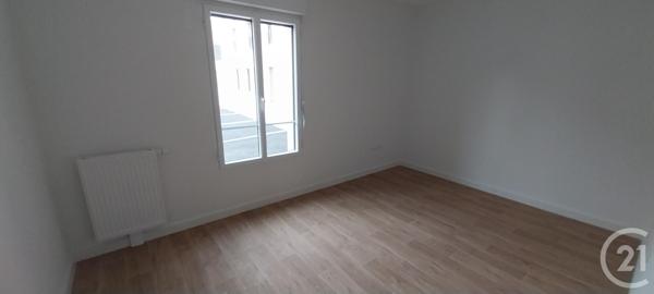 Appartement F4 à vendre  4 pièces - 72,40 m2 EPERNON - 28