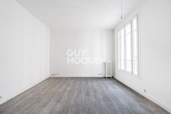 APPARTEMENT 2 PIECES - 4EME ETAGE AVEC ASCENSEUR