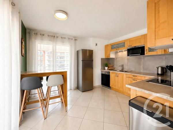 Appartement T3 à vendre  3 pièces - 73,08 m 2   CALVI  - 202