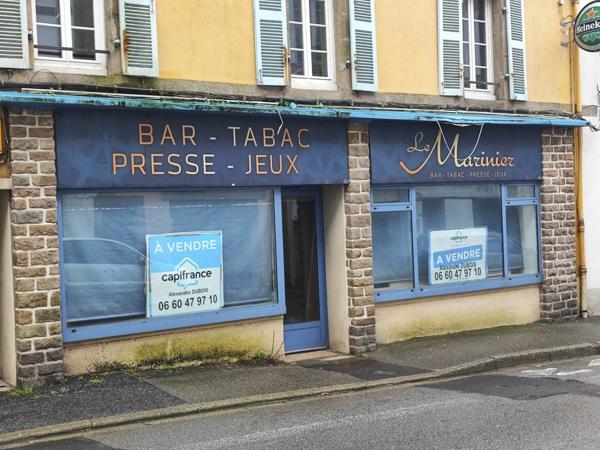 Local commercial de 72m2 à vendre DOUARNENEZ (29)