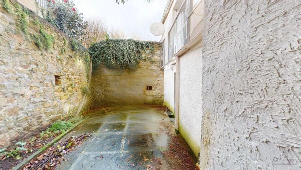 Local commercial de 72m2 à vendre DOUARNENEZ (29)