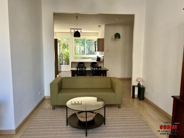 Echoppe meublée avec jardin et garage