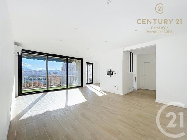 Appartement F3 à vendre  3 pièces - 84,43 m2 MARSEILLE - 13008