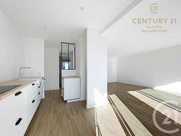 Appartement F3 à vendre  3 pièces - 84,43 m2 MARSEILLE - 13008