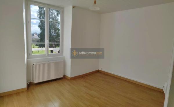 Location Appartement 3 pièces 53 m2 à Bordes