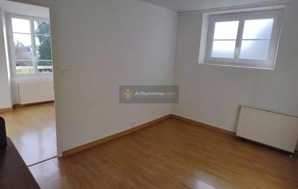 Location Appartement 3 pièces 53 m2 à Bordes