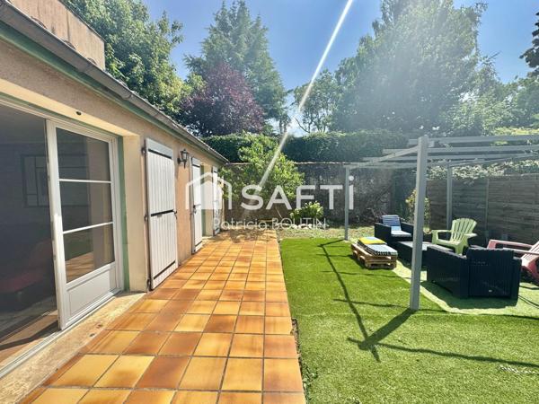 MAISON DE VILLAGE 3 CHAMBRES ET GARAGE A COULONGES SUR L'AUTIZE