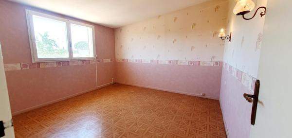 Maison R+1 - 3 CHAMBRES - JARDIN - GARAGE