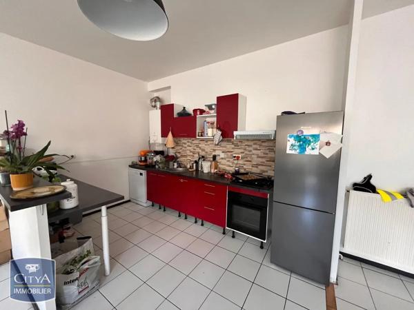 Appartement à louer 3 pièces 61.83m² Layrac (47390)