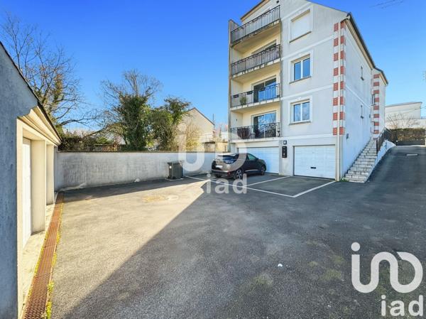 Appartement 3 pièces de 56 m² à Noisy-le-Grand (93160)