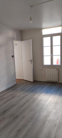 Location appartement Saintes : 640 € - AJP Immobilier Saintes