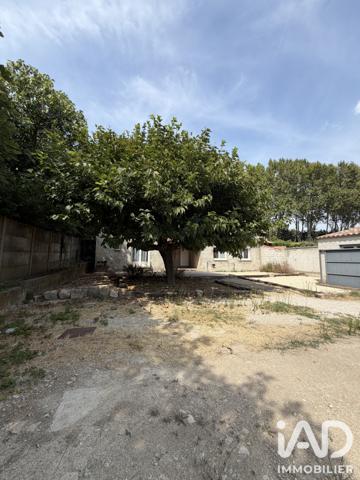 Maison à vendre 11 pièces 245 m² Eyguières