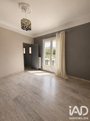 Maison à vendre 11 pièces 245 m² Eyguières