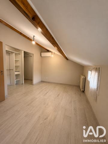 Maison à vendre 11 pièces 245 m² Eyguières