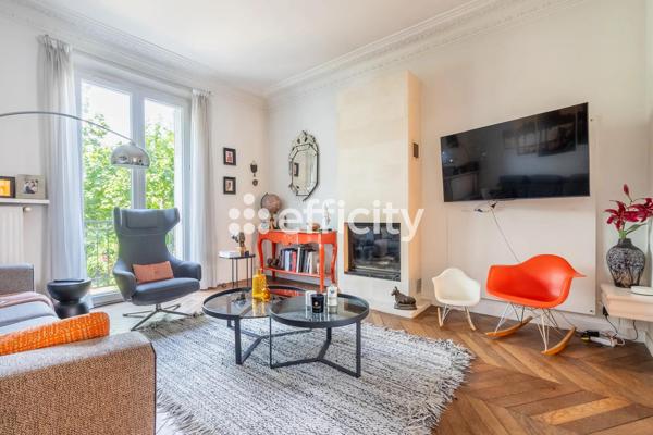 Maison
         4 pièces
        - 145 m² Exclusivité 520 000 € *