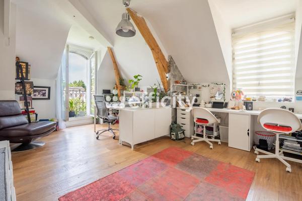 Maison
         4 pièces
        - 145 m² Exclusivité 520 000 € *