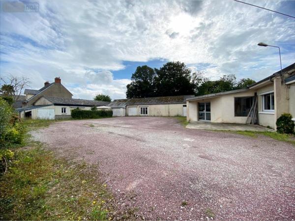 Local commercial à vendre à Saint-Sauveur-le-Vicomte dans la Manche (50390), ref : 50061-928945