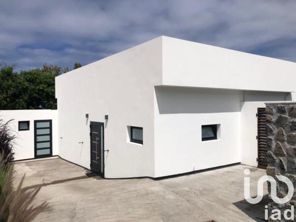 Maison d’architecte 6 pièces de 170 m² à Saint-Pierre (97410)