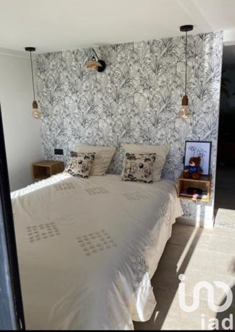 Maison d’architecte 6 pièces de 170 m² à Saint-Pierre (97410)