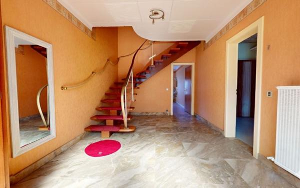 Maison à vendre    5 pièces •  Yutz