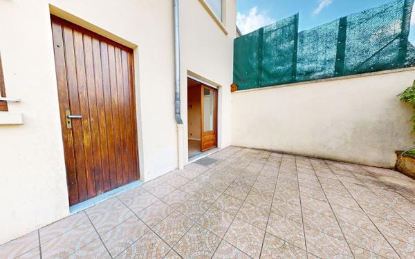 Maison à vendre    5 pièces •  Yutz