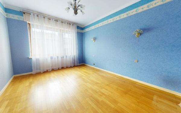 Maison à vendre    5 pièces •  Yutz