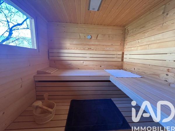 Maison à vendre 14 pièces 340 m² Bellevigne-les-Châteaux