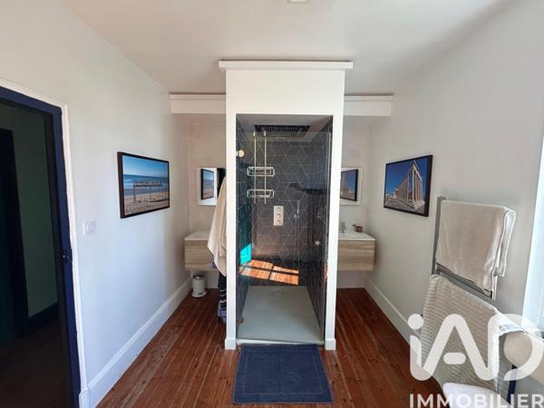 Maison à vendre 14 pièces 340 m² Bellevigne-les-Châteaux