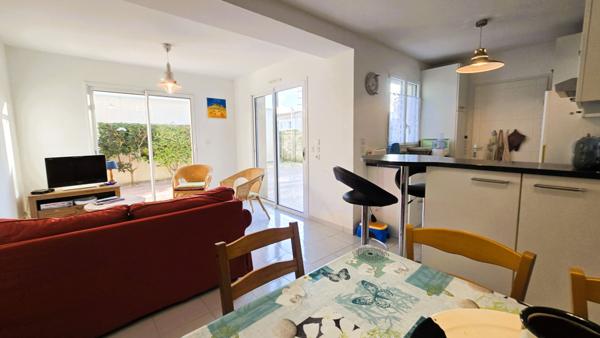 Maison 4 pièces La Chaume A LOUER A L'ANNEE