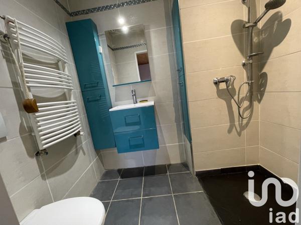 Maison 8 pièces de 242 m² à Blaye (33390)