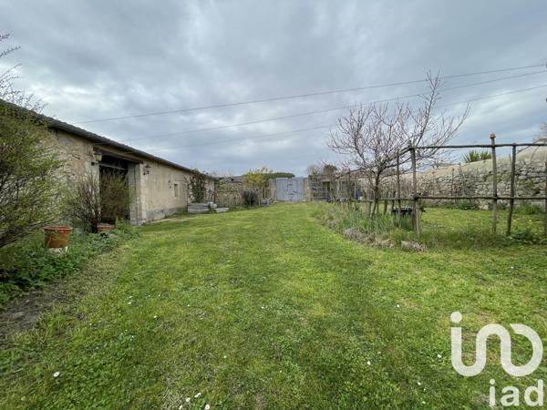 Maison 8 pièces de 242 m² à Blaye (33390)