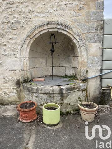 Maison 8 pièces de 242 m² à Blaye (33390)