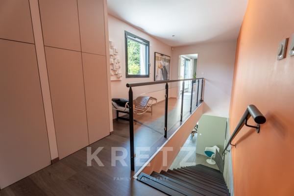 Élégance contemporaine de 311 m² dans cadre bucolique