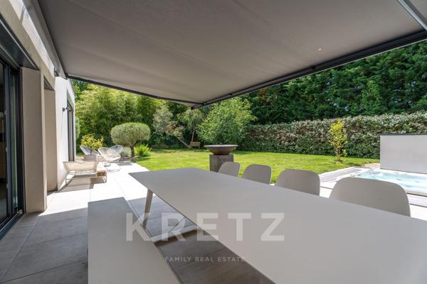 Élégance contemporaine de 311 m² dans cadre bucolique