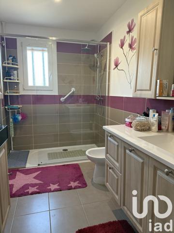 Maison 4 pièces de 90 m² à Sorgues (84700)