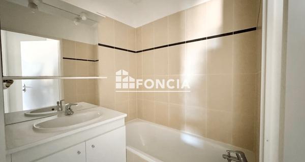 Location Appartement 2 pièces 41.23 m² - Cholet 49300