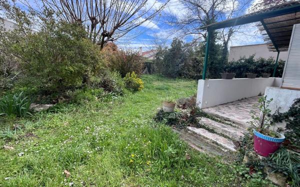 Maison à vendre    4 pièces •  Aigues-Vives