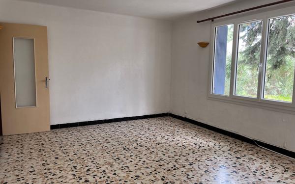 Maison à vendre    4 pièces •  Aigues-Vives