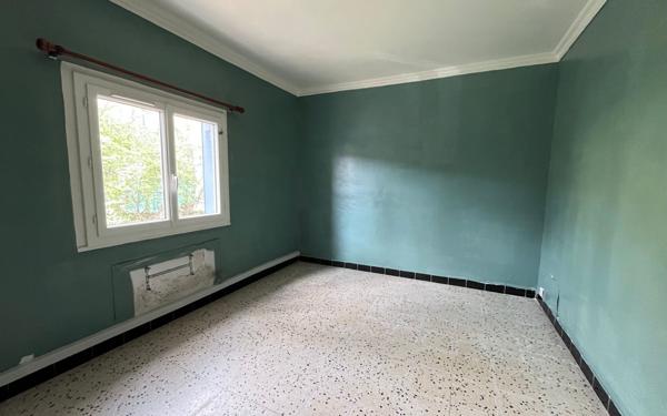 Maison à vendre    4 pièces •  Aigues-Vives