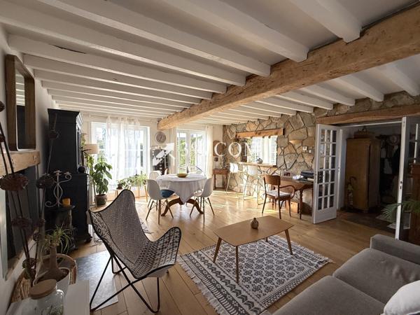 MAISON SEMI-INDIVIDUELLE DE 81 M² AVEC 2 CH + 1 BUREAU + JARDIN + GARAGE Roncq (59223)