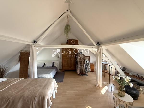 MAISON SEMI-INDIVIDUELLE DE 81 M² AVEC 2 CH + 1 BUREAU + JARDIN + GARAGE Roncq (59223)